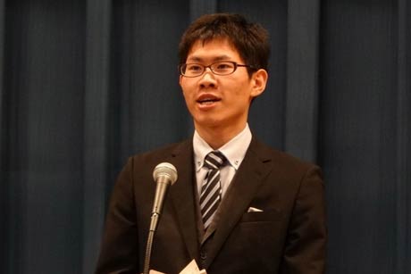 新成人代表の椎谷祐太さん