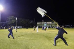 三条祭りの大名行列に向けて練習する三条先供組合