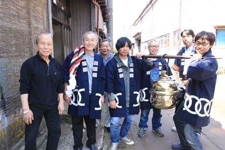  敬神会の会員