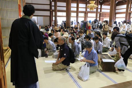 人気の七不思議巡りツアー