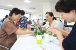 燕市市民交流センターの1階交流ホールで初めて行われたイベント