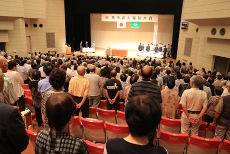 約500人が出席