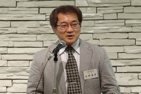 県央医師会応急診療所の所長に就いた水野春芳氏
