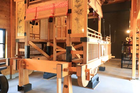  修復が終わったばかりでことしの分水まつりでの展示、公開を見合わせた地蔵堂本町屋台