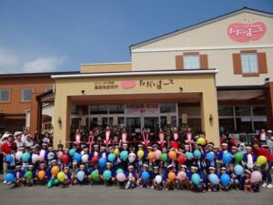 JAにいがた南蒲農産物直売所「ただいまーと」のテープカット