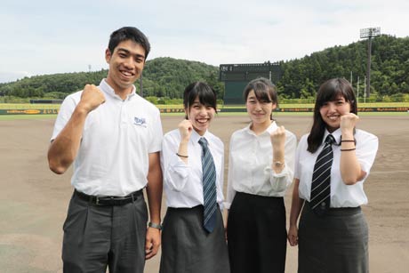 10日、前乗りした参加大学のマネージャー