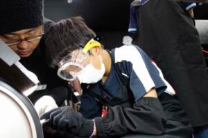 諏訪田製作所の小学生を対象にした「SUWADA SUMMER SCHOOL」