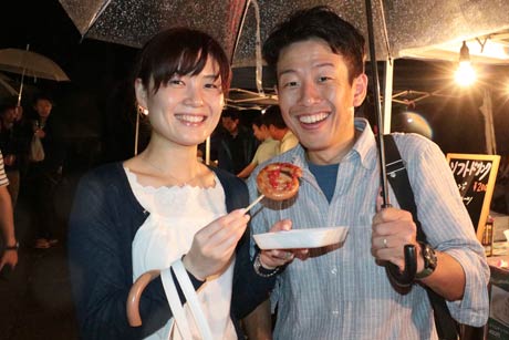 18日のあかりの結婚式を行う小倉さん夫婦