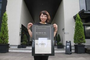 制服のファッションショー「作業着RUNWAY」を開くマルナオ