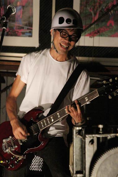 元チリヌルヲワカのギタリスト坂本夏樹さん