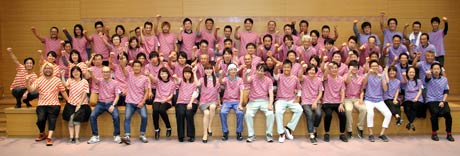  最後の運営会議で参加者全員で記念写真