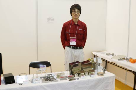 浜野製作所のブース