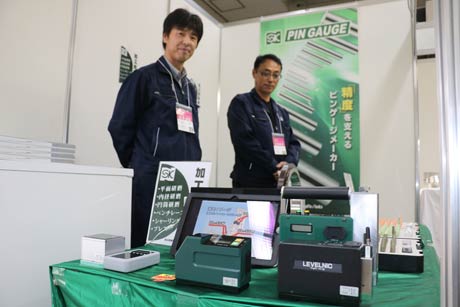 新潟精機のブース