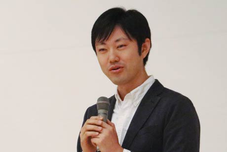 燕市の健康づくりマイストーリー講座で講演する石川善樹氏