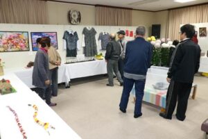 「燕磨の会」の「職人たちの休日」