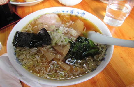 双葉食堂のラーメン