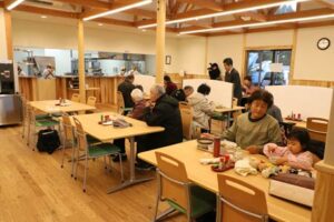 道の駅国上でリニューアルオープンした食堂「味処 花てまり」