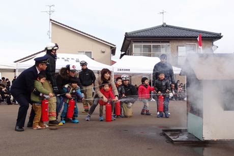 ＝市民による初期消火訓練