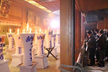 八幡宮の献灯祭