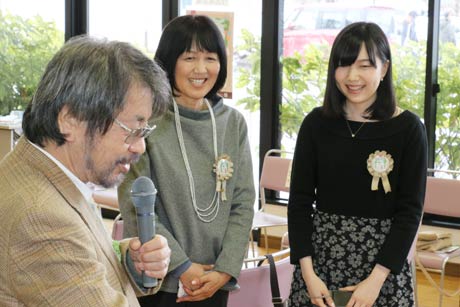 審査員を務めた絵本作家、きむらゆういちさんにによる作品解説も