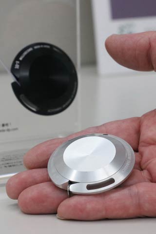 「GERMAN DESIGN AWARD」のステーショナリー部門で「winner」を受賞したタケダの「MiLLi SECOND メタルメジャー」