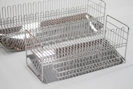 「TSUBAME水切りバスケット ロング・ショート」下村企販株式会社(燕市小池)