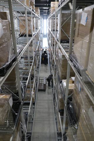 物流がこれまでの5倍に増えた倉庫
