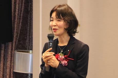 渡辺美栄子専務