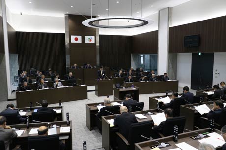 3月定例会初日の燕市議会