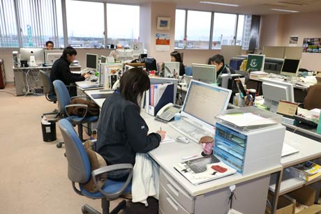 産業振興部の燕三条ブランド課となるのに伴って閉鎖される燕三条ブランド推進室の5階事務所