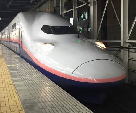 来年度からE7系の運行開始で引退するE4系電車Maxの「全2階建新幹線」