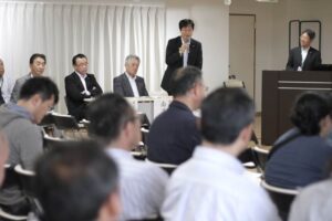 ことし1回目の鈴木力市長との懇談会「ふれあいトーク」
