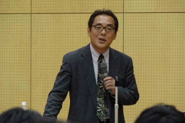 講師の片田特任教授