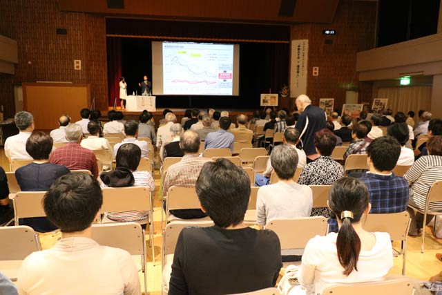 約130人が来場の大入り
