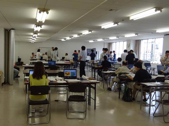  9:20ころ三条市役所災害対策本部
