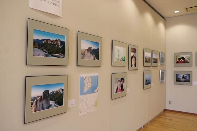 韓国側の写真作品