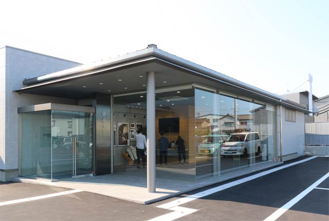  21日にグランドオープンする藤次郎のオープンファクトリー
