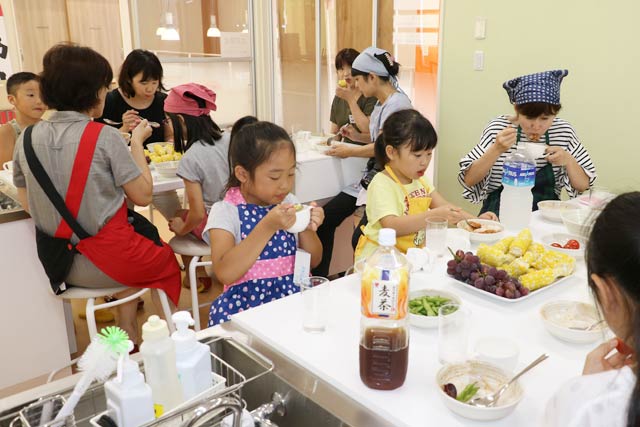 マドンナワークスの初めての「夏休みただいまーっ♪と子ども食堂」