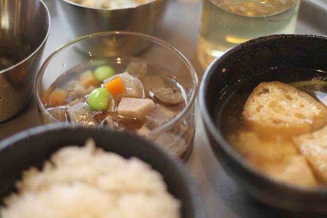  ￥視覚的にも食欲をそそる