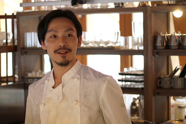 料理となると熱く語る岩田さん