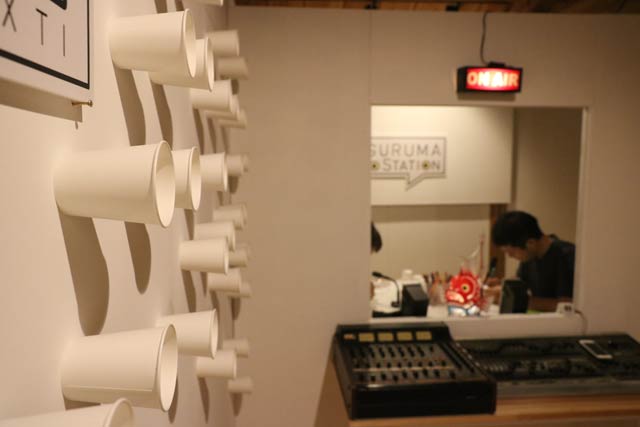  仮想ラジオ局「TAIGURUMA RADIO STATION」のラジオブース