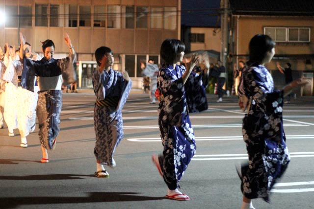 納涼盆踊り大会