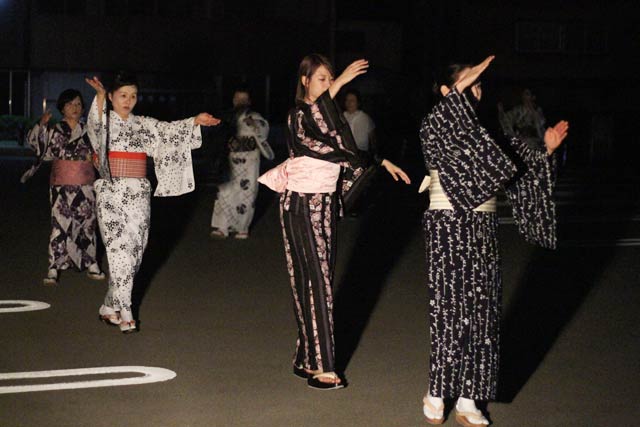 納涼盆踊り大会