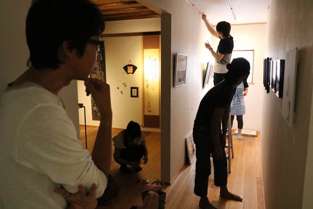  20日の展示作業