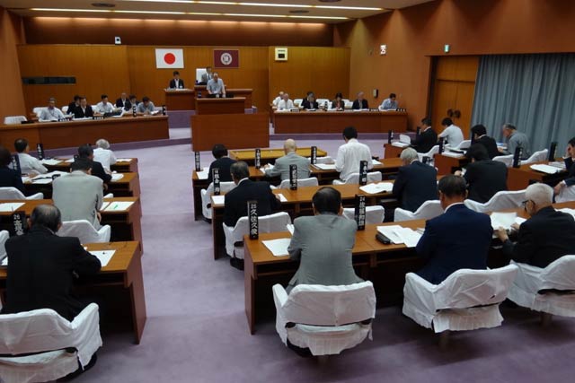 5日開会した三条市9月定例会