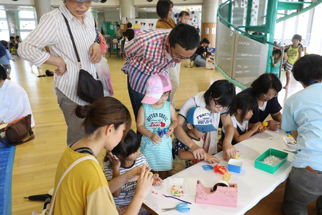 「こどもの森」でのワークショップ