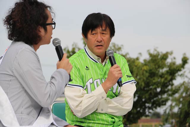 トークショーの荒木大輔さん
