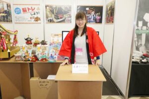 「みこし」の「忍者テーブル」