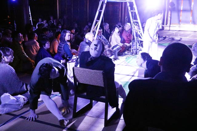 三条別院でお取り越し報恩講にあわせた演劇公演「シアターサンジョーゴボー」