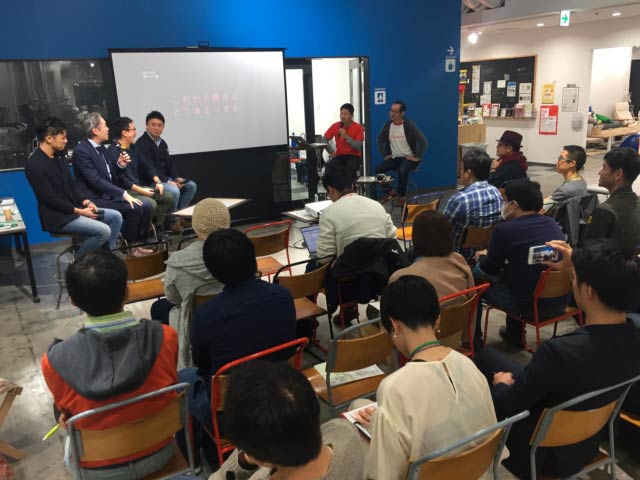 職人だけでは魅力的な企画やコンセプトが思いつかないことも多いので、使い手感覚も必要と高野氏。